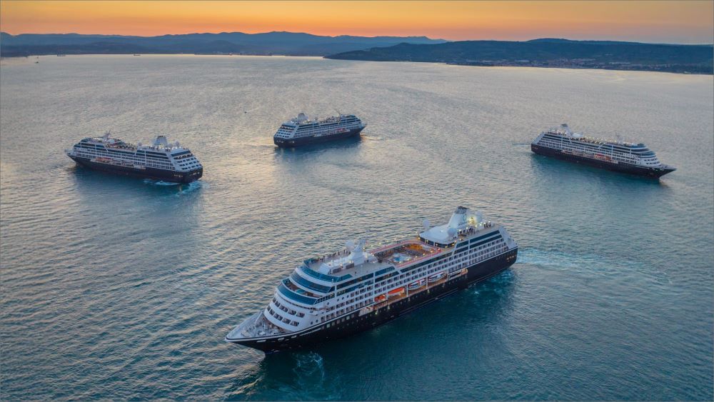 Day-by-Day Itineraries Image