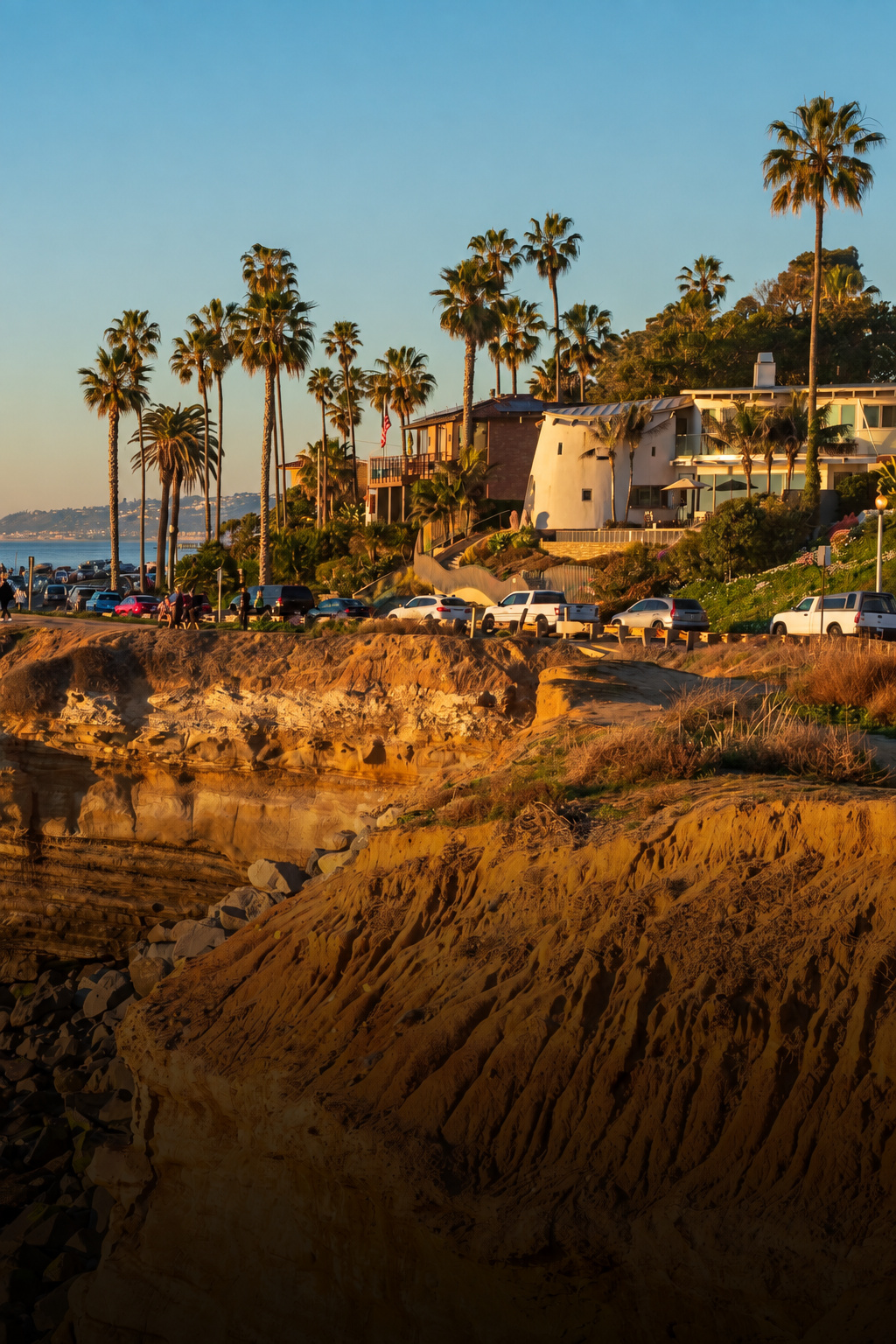 Sunset Cliffs coastline in San Diego