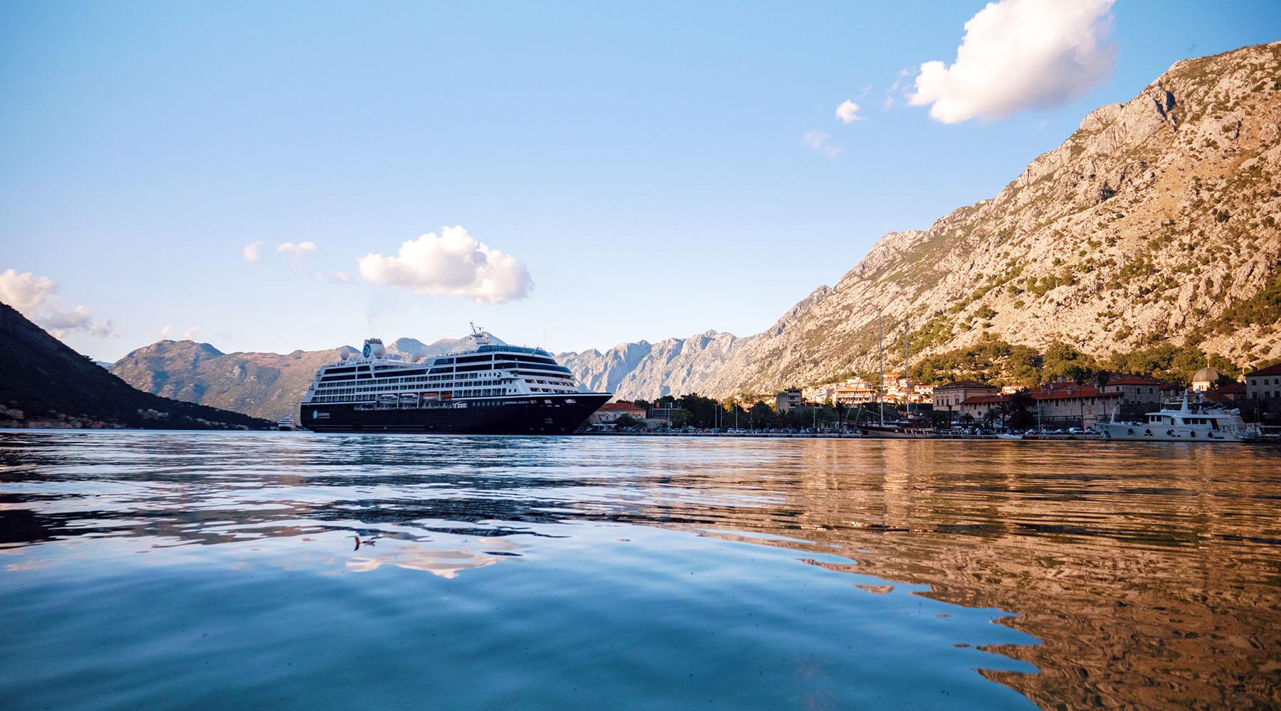Azamara Cruise News background