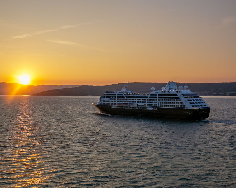 transatlantic cruise: lisbon to miami Map