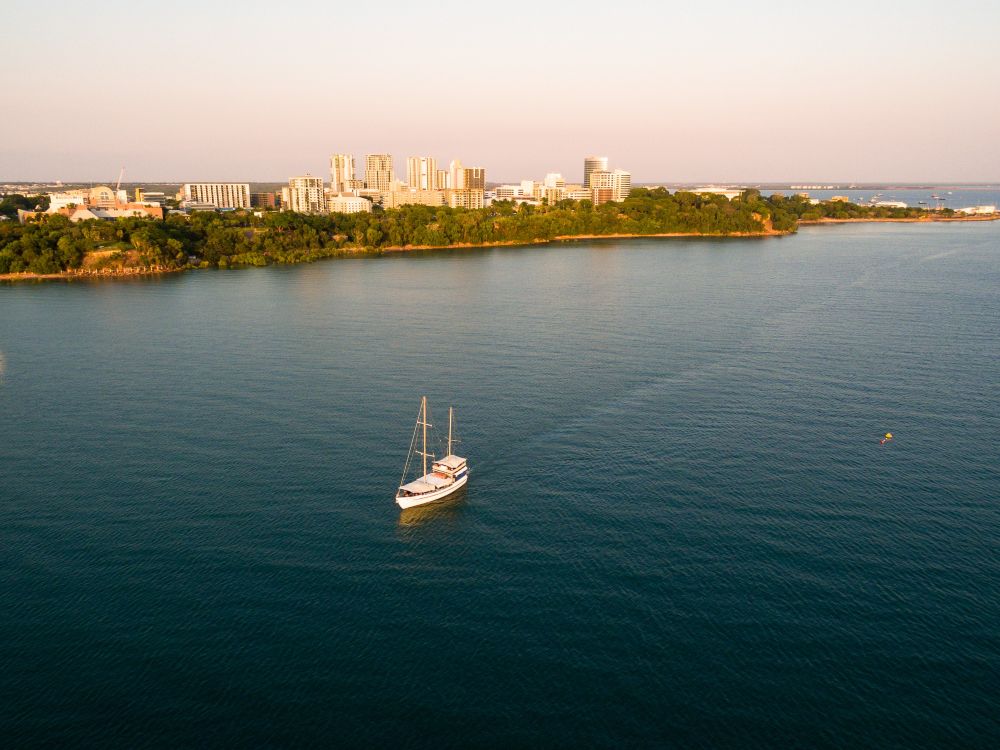 australia intensive cruise: darwin, cairns & sydney