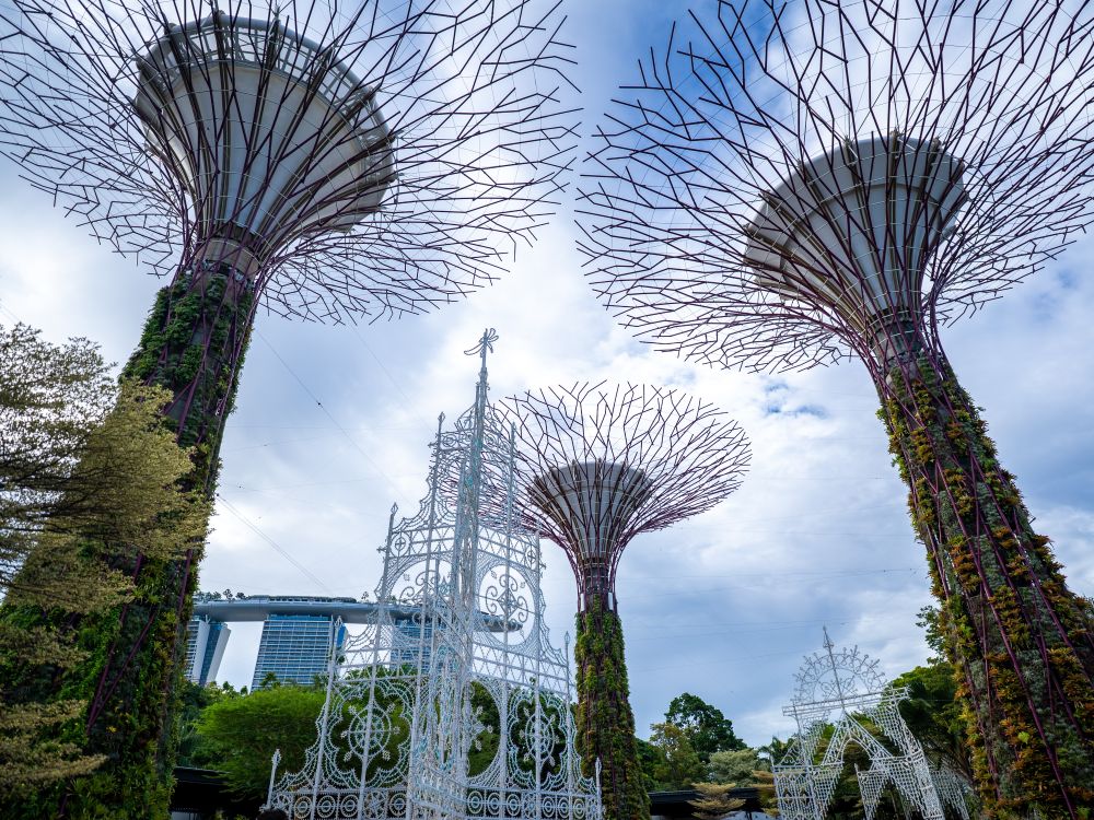 vietnam & thailand cruise: ho chi minh city, bangkok & singapore