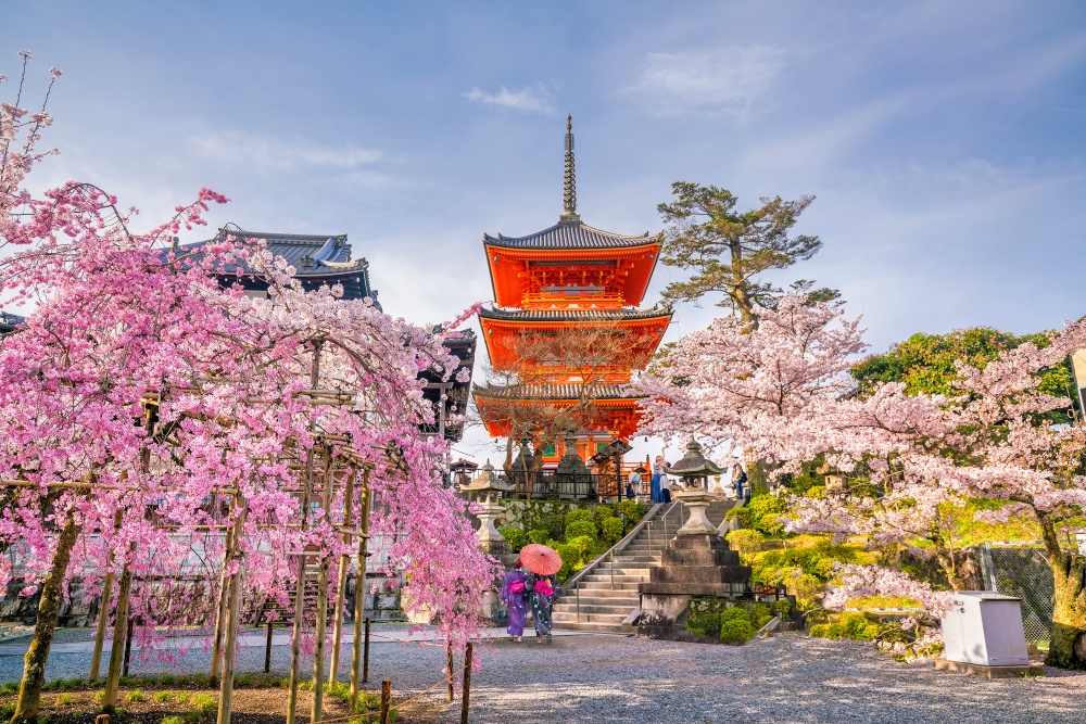 springtime in asia voyage