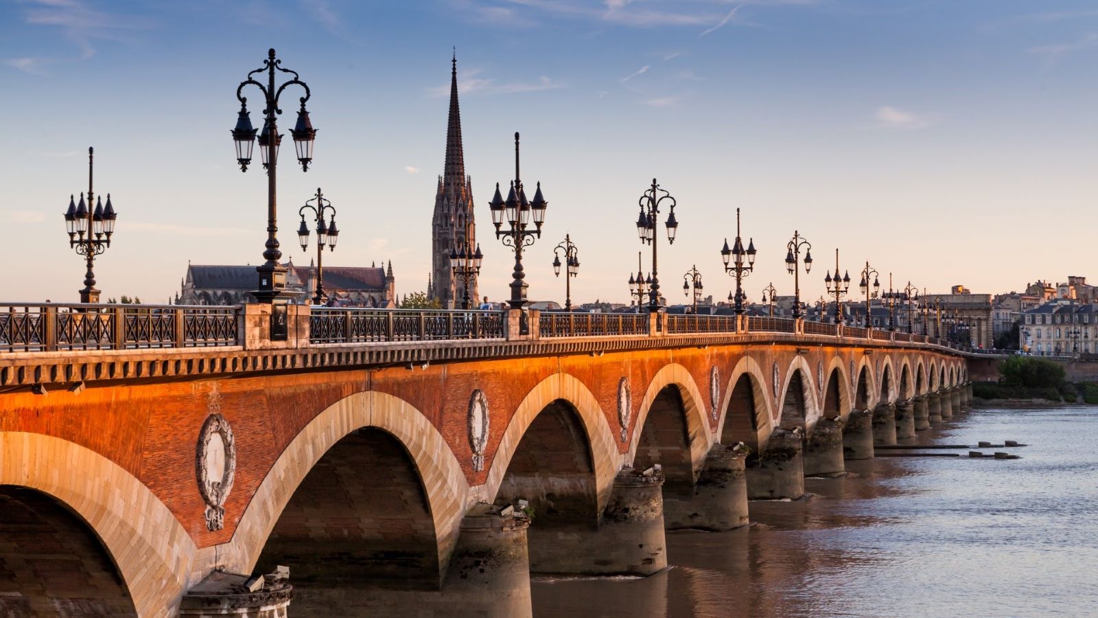 france intensive cruise: saint-malo, rouen & honfleur Map
