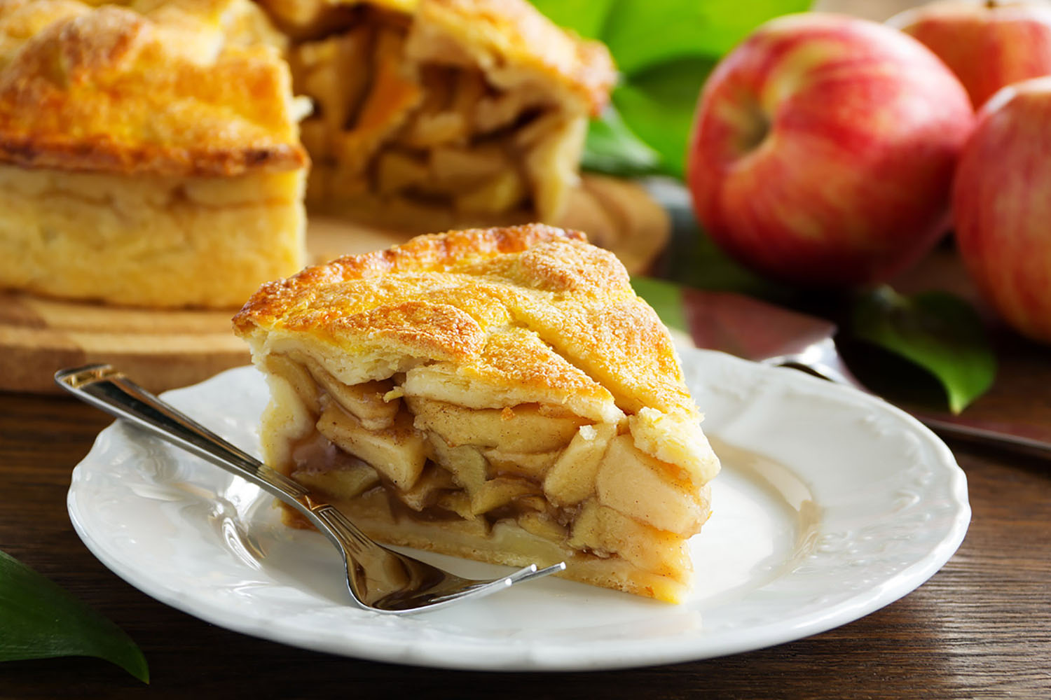 Traditional Dutch apple pie