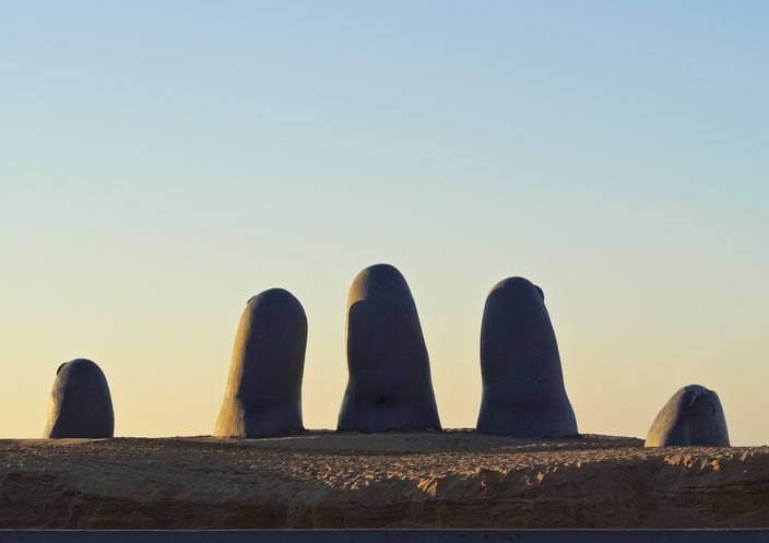 Playa Brava, La Mano(The Hand) sculpture in Punta del Este