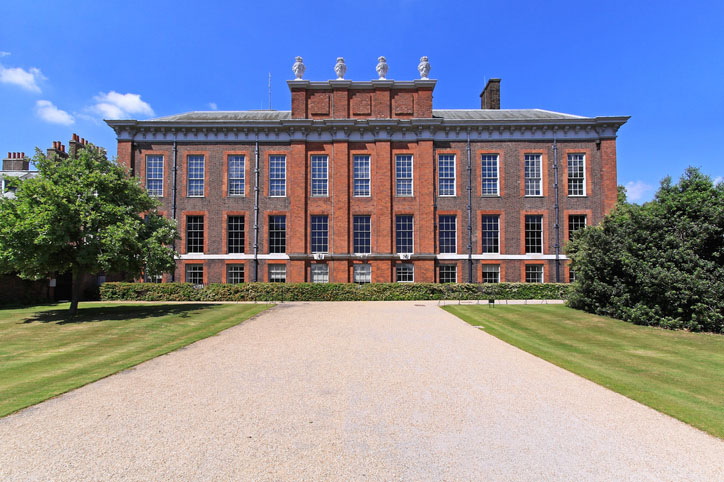 The outside view of Kensington palace