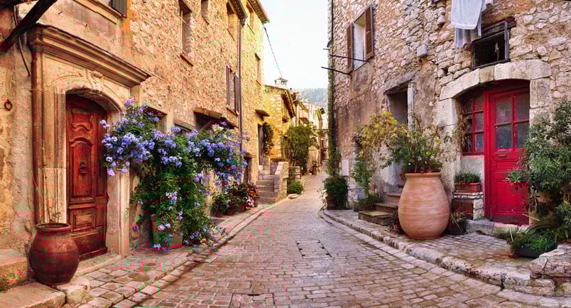 City streets in Nice, France 