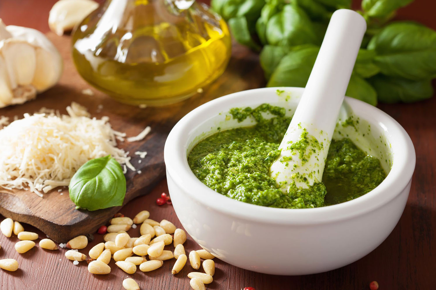 pesto sauce and ingredients