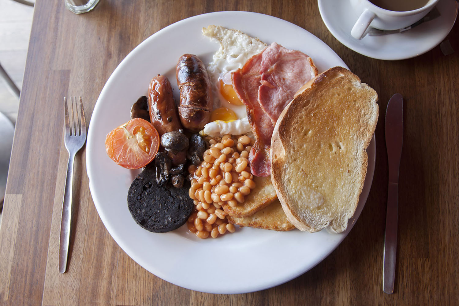 An example of a full Irish breakfast.