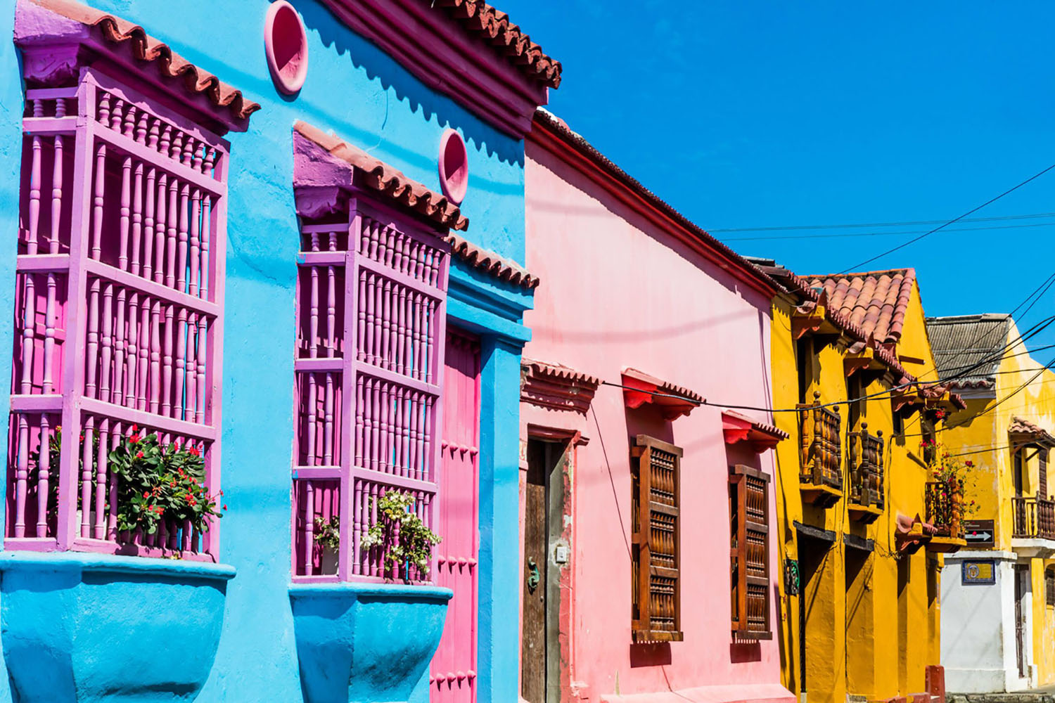 Buildings on the colorful streets Getsemani in Cartagena, Colombia