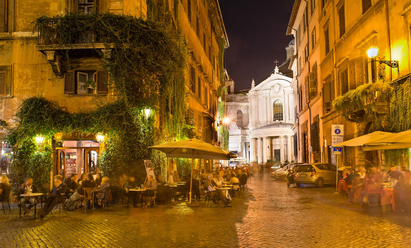 Dinner in Rome should begin late and last hours.