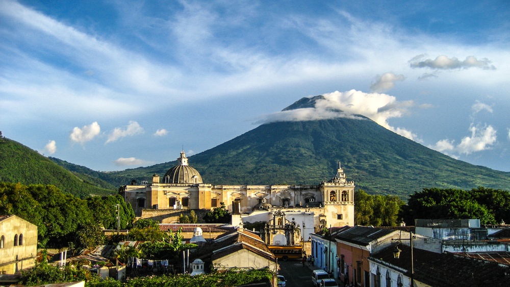 puerto quetzal Photo