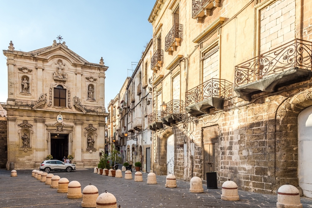 taranto Photo