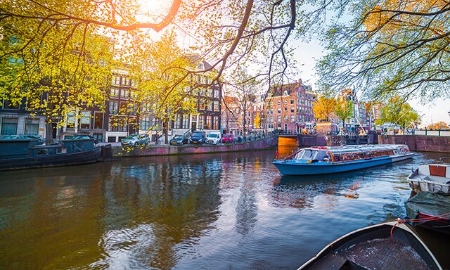 Amsterdam Canal Cruise &  Hotel-Airport Transfer Photo