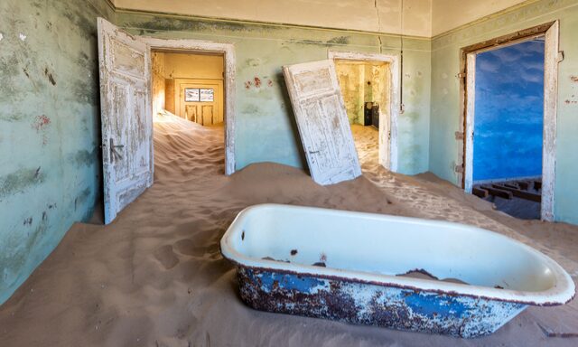 Kolmanskop Ghost Town Photo