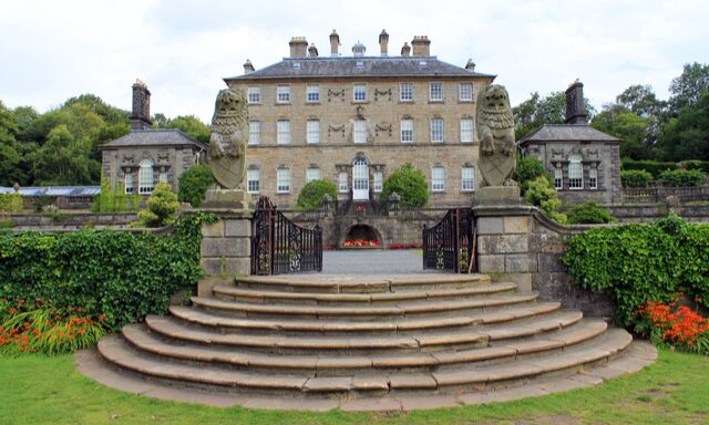 Glasgow & Pollok House Photo