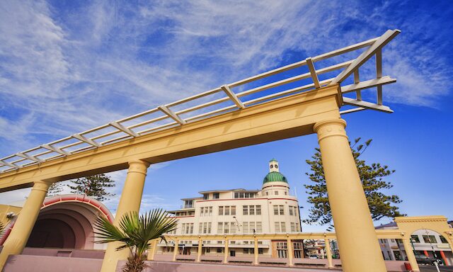 Napier and a Stroll Through the Art Deco District Photo