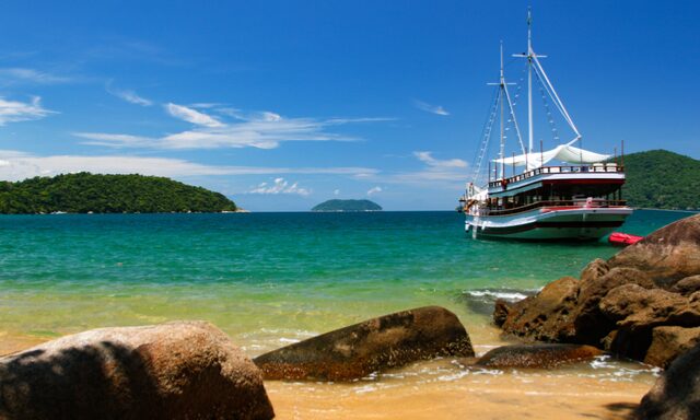 Scenic Schooner Cruise and Snorkeling Adventure Photo