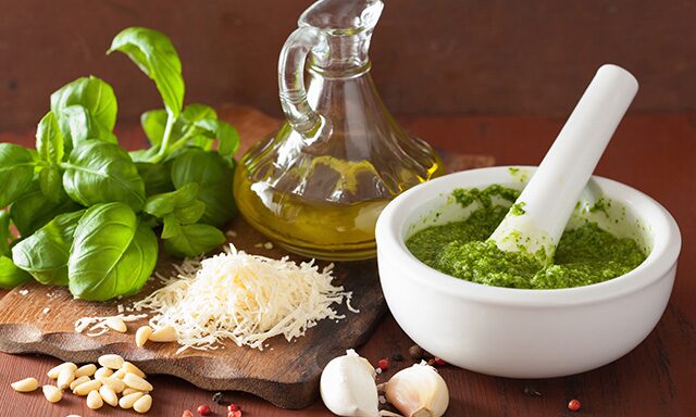 Pesto Lesson in Cinque Terre Photo