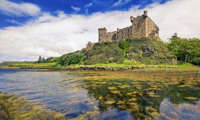 Circular Scenic Tour & Dunvegan Castle  Photo