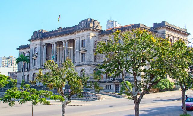The Best of Maputo with Local Lunch  Photo
