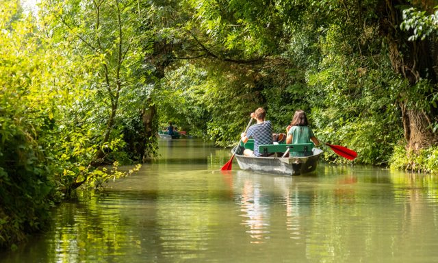 Boat Riding in Green Venice <br> La Rochelle, France!''